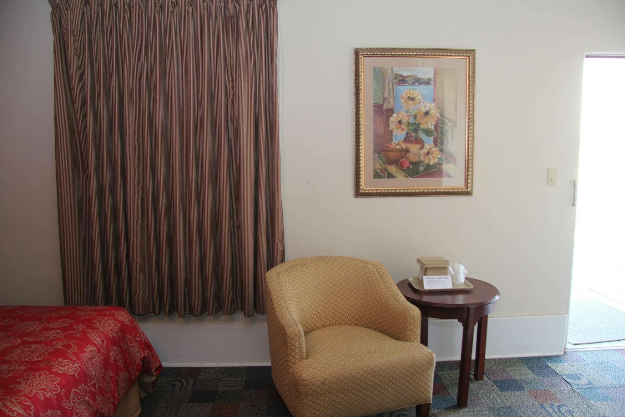 Green Acres Hotel Pittsfield Dış mekan fotoğraf